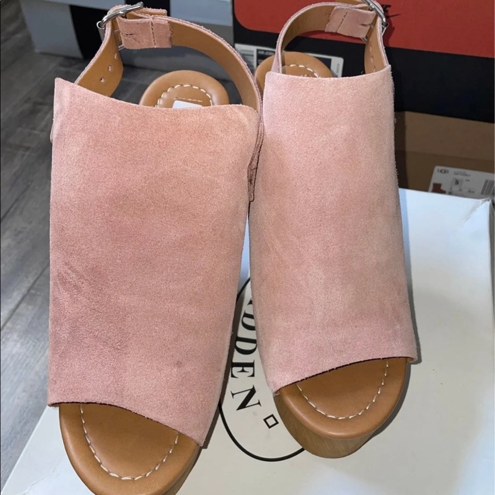Steve Madden Wedges